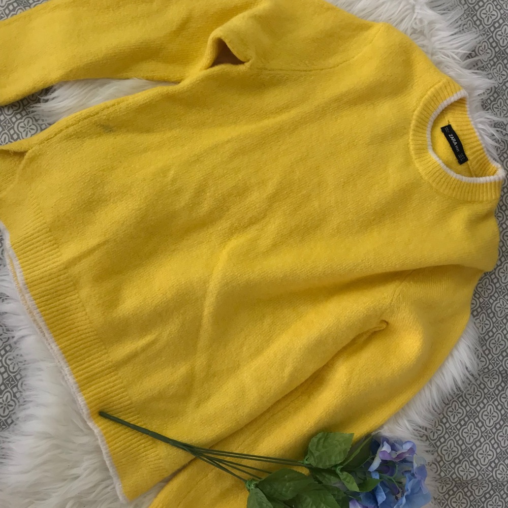 Crew neck sweater